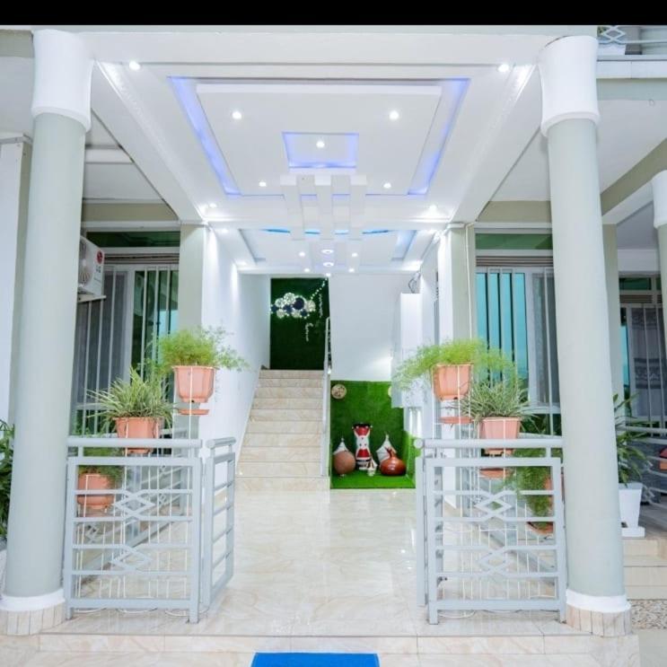 בוג'ומבורה The City Block Apartment חדר תמונה